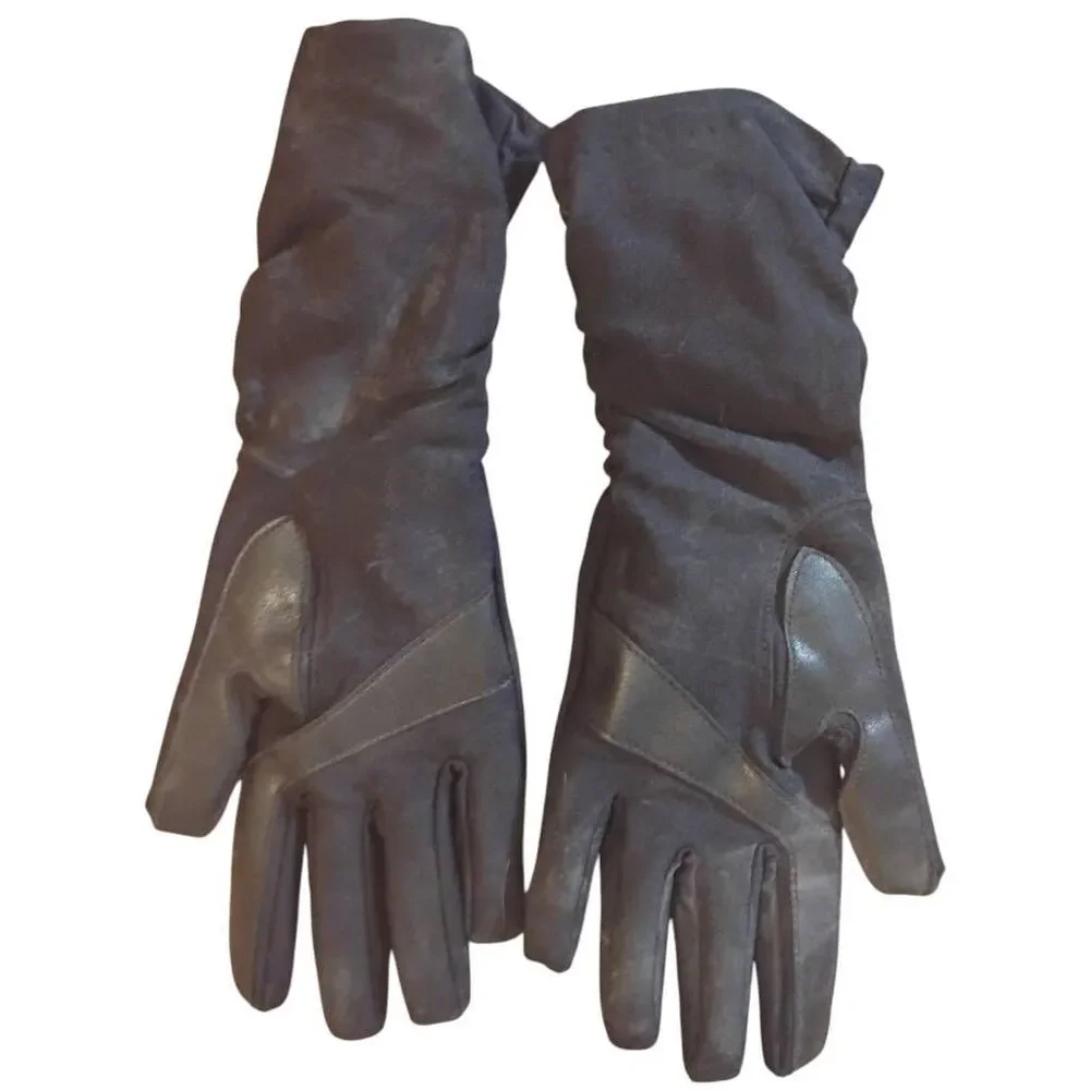 Isotoner Black Women's‎ Gloves Size L/XL - Picture 2 of 5